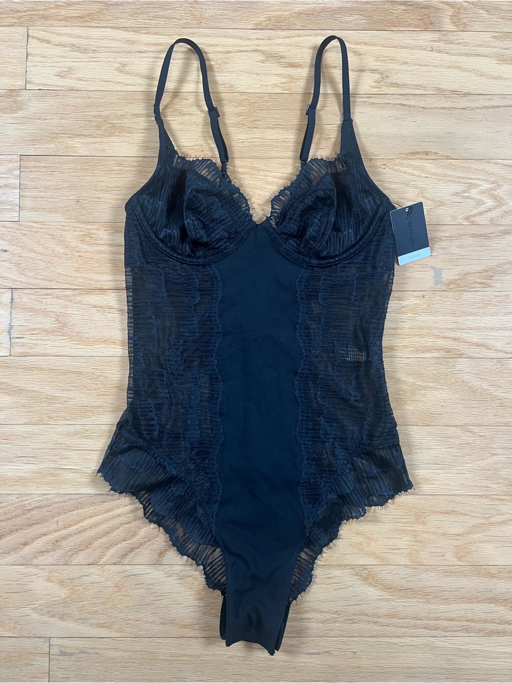 NWT Calvin Klein Lace Underwire Bodysuit Black S